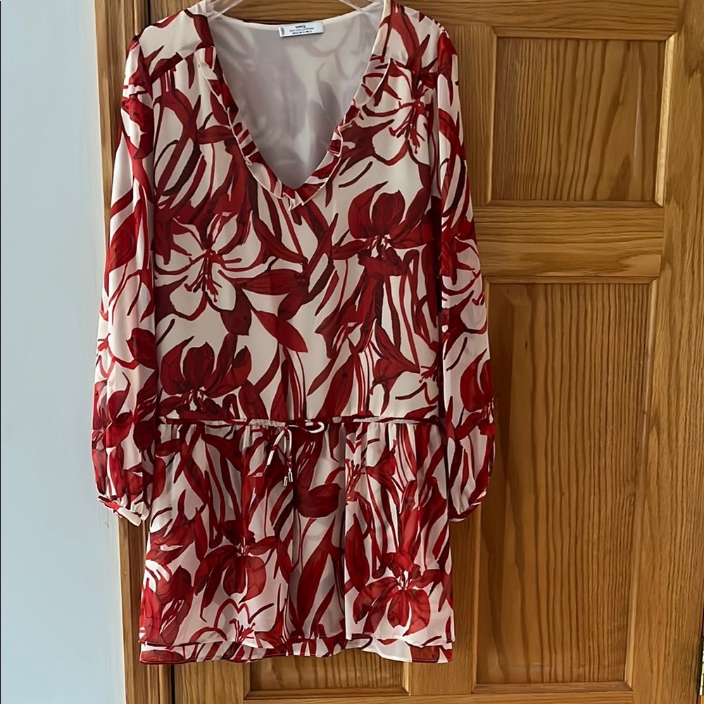 Dress by MNG suit collection USA size 6 woman’s, cream background/burnt orange